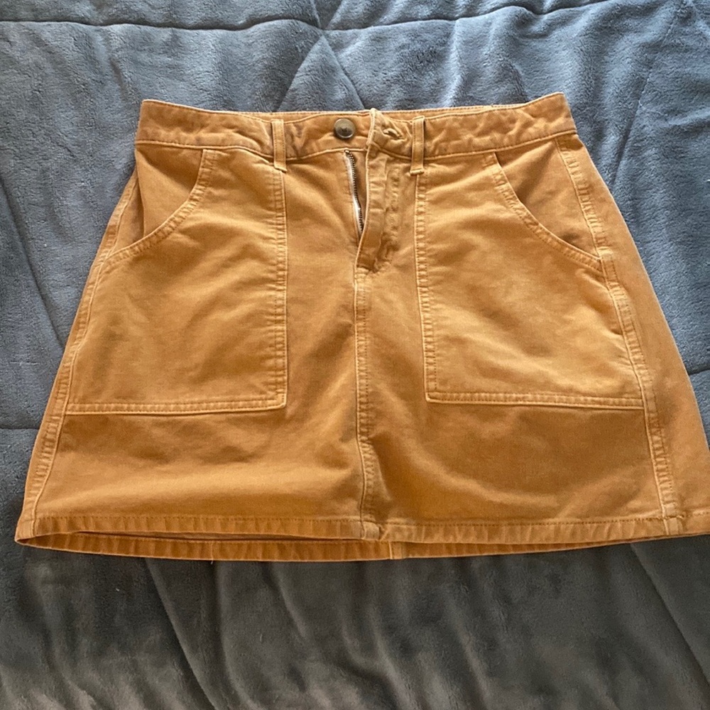 American eagle corduroy skirt